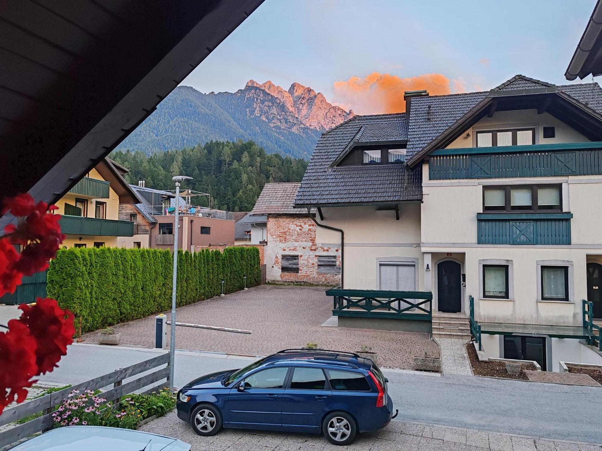 Apartments & Rooms Smucka Kranjska Gora Extérieur photo