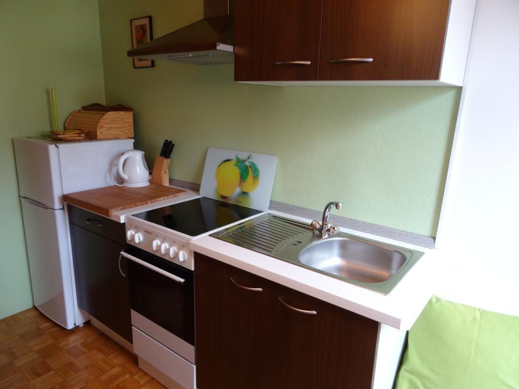 Apartments & Rooms Smucka Kranjska Gora Chambre photo